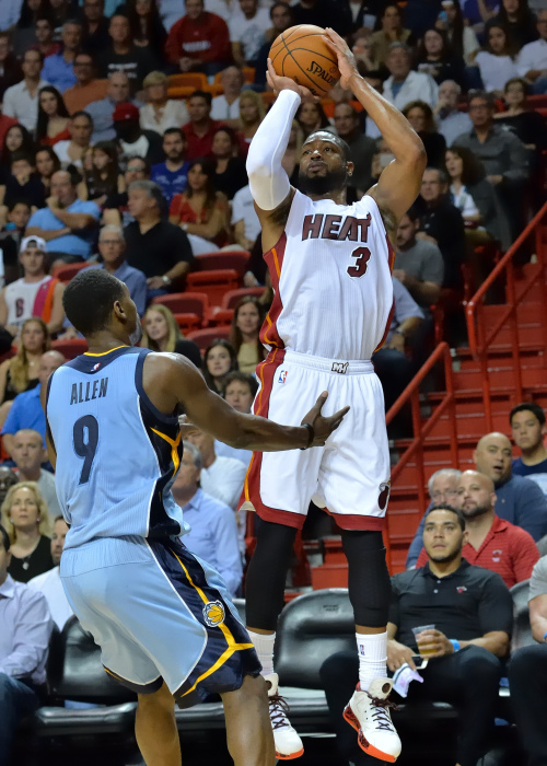 17岁逆转中国名将！张本美和野心勃发，2比1力克对手引热议（17岁张本美和2-1逆转中国名将，锋芒毕露引发热议）