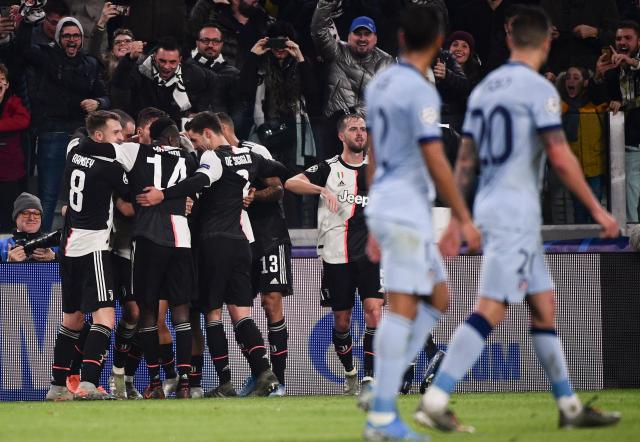 上海女排直落三局淘汰河南女排，朱婷遗憾止步八强（上海女排3-0完胜河南，朱婷遗憾止步八强）