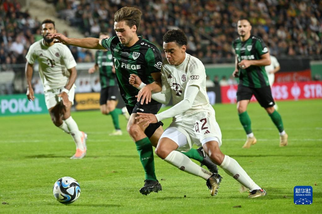 德转统计国家队出场时间前20：C罗、梅西前2，布冯、魔笛上榜（德转发布国家队出场时长TOP20：C罗、梅西包揽前二，布冯、莫德里奇上榜）