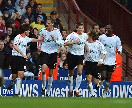 亚泰小将景泊羲完成中超首秀，月初曾说自己的梦想是中超首发（月初立志中超首发，亚泰小将景泊羲已完成中超首秀）