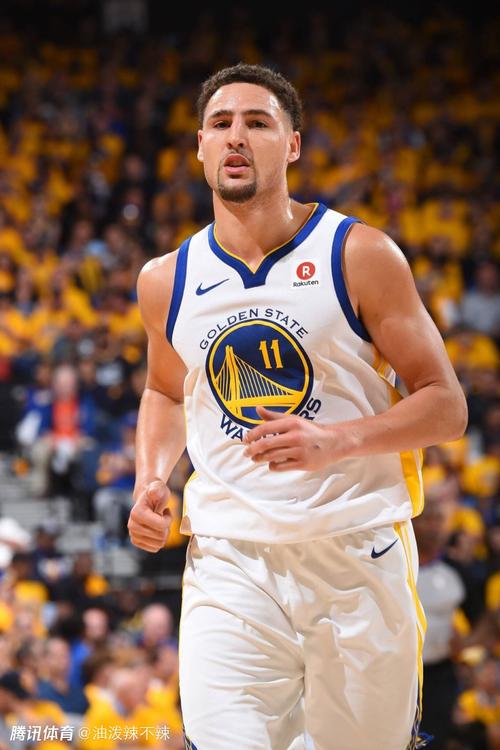 图片报：曼联、曼城&阿森纳在关注法兰克福后卫纳撒尼尔-布朗（《图片报》：曼联、曼城与阿森纳有意法兰克福后卫纳撒尼尔-布朗）