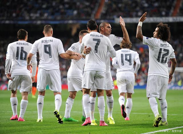 追梦：随便一个内线都是小约基奇，这太扯了，约基奇只有一个（追梦：动不动就给内线贴“小约基奇”标签太离谱，约基奇只有一个）