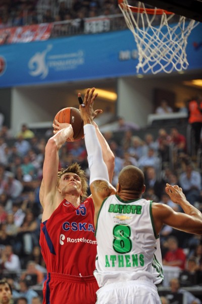 米体：国米可能在冬窗外租迪乌夫，同时从热那亚签弗伦德鲁普（米体：国米冬窗或将外租迪乌夫，并从热那亚引进弗伦德鲁普）