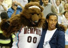 马斯切拉诺：尽管总决赛不精彩，但我们是当之无愧的冠军（马斯切拉诺：尽管决赛乏善可陈，我们的冠军实至名归）