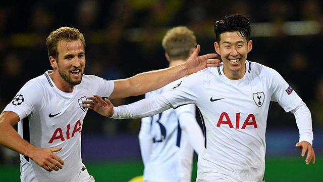 巴西队在阿森纳基地训练，安切洛蒂与阿尔特塔会面并合影（巴西队赴阿森纳基地训练，安切洛蒂与阿尔特塔相会合影）