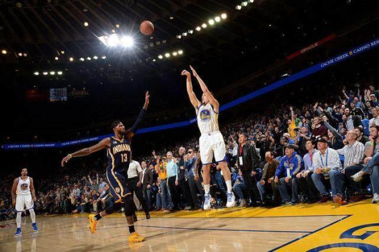 记者：拜仁等多家欧洲俱乐部对霍芬海姆前锋阿斯拉尼感兴趣（拜仁在内多家欧洲俱乐部关注霍芬海姆前锋阿斯拉尼）