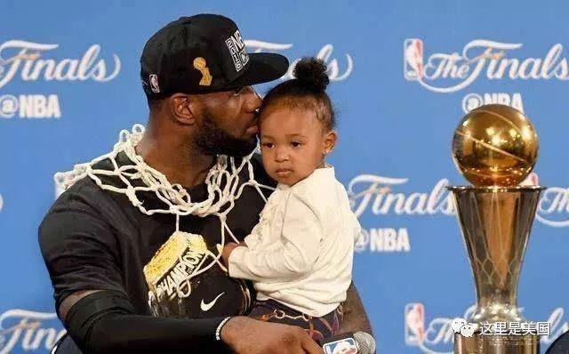 久保：国家队正常流程招我皇社无权拒绝；现在我只有五成功力（久保建英：国家队按程序征召，皇社无权阻止；我目前仅有五成状态）