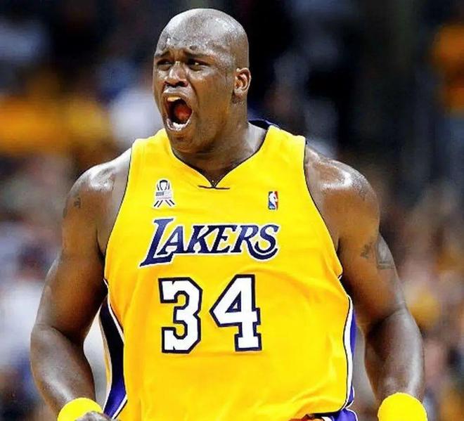 半场战报：罗马0-1那不勒斯，内雷斯反击单刀破门（半场快讯：罗马0-1那不勒斯，内雷斯反击一对一破门）