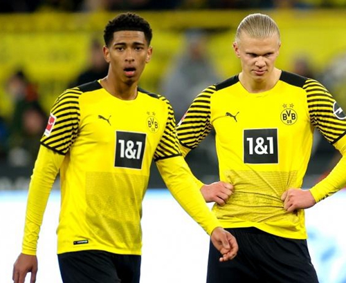 掘金约基奇三双球队大胜快船（约基奇砍三双，掘金大胜快船）